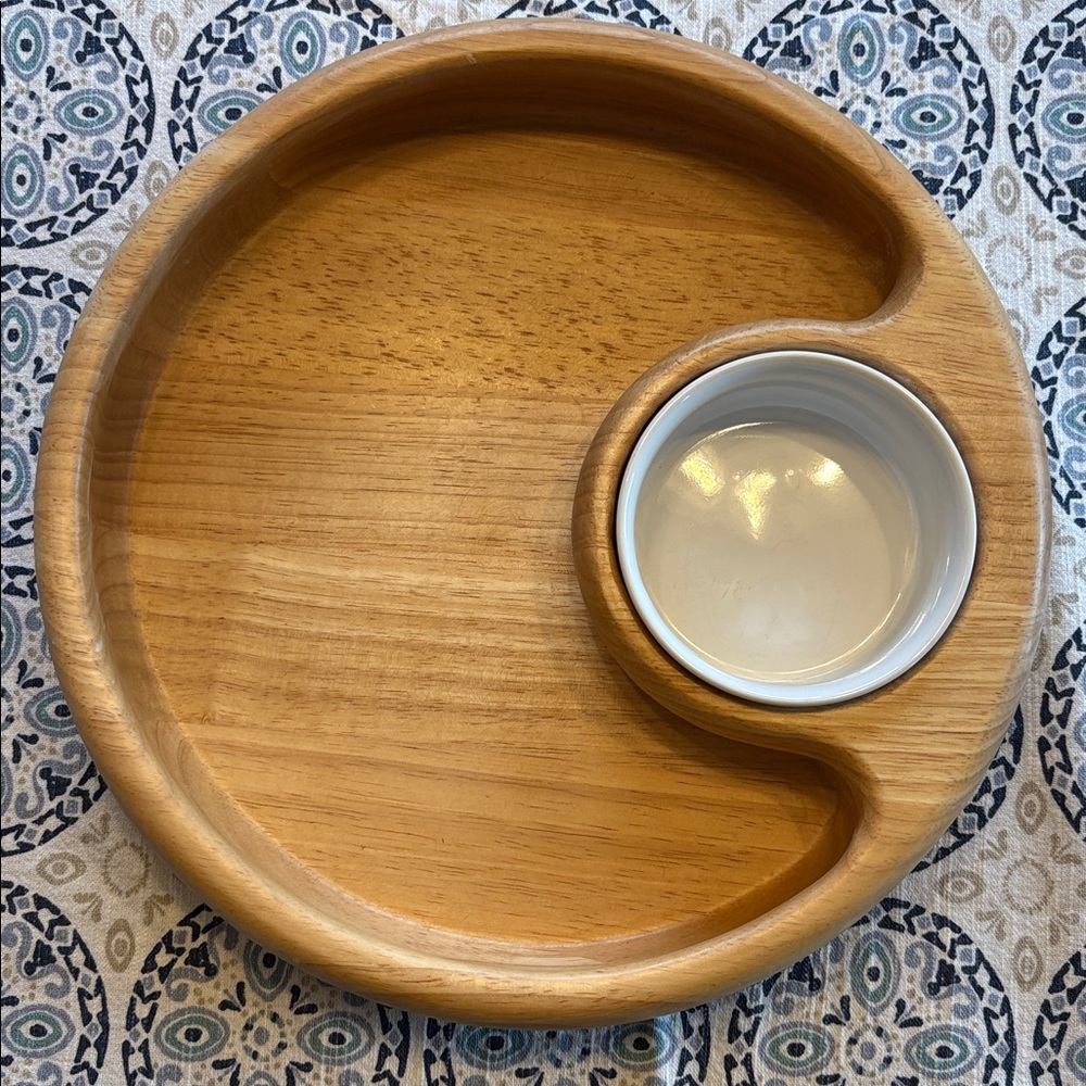 Crate&Barrel Wood Chip and Dip Bowl with Ceramic Bowl